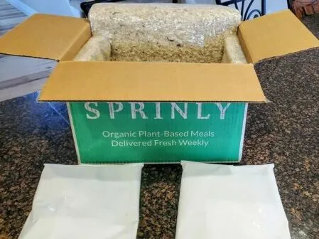 Sprinly packaging