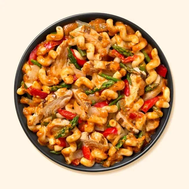 Red Pepper Chicken And Pasta Saute
