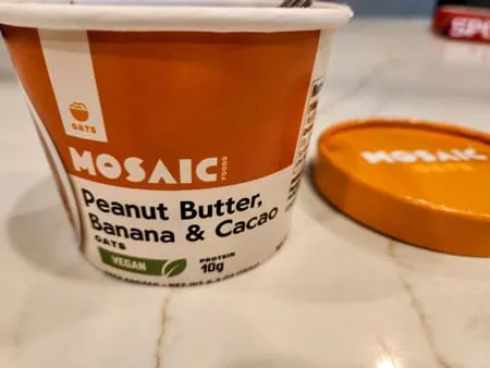 Mosaic Foods peanut butter cacao oat bowl