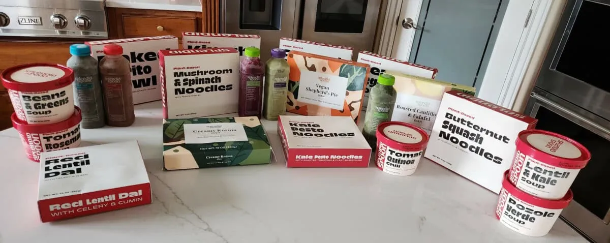 Splendid Spoon meal delivery counter